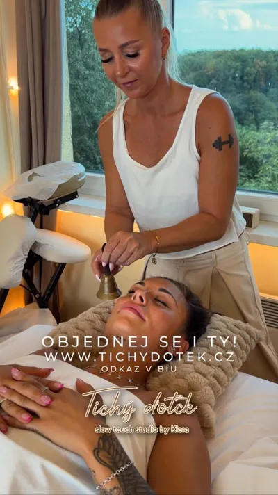 Náhled videa Reels pro slow touch studio Tichý dotek, Tichý dotek